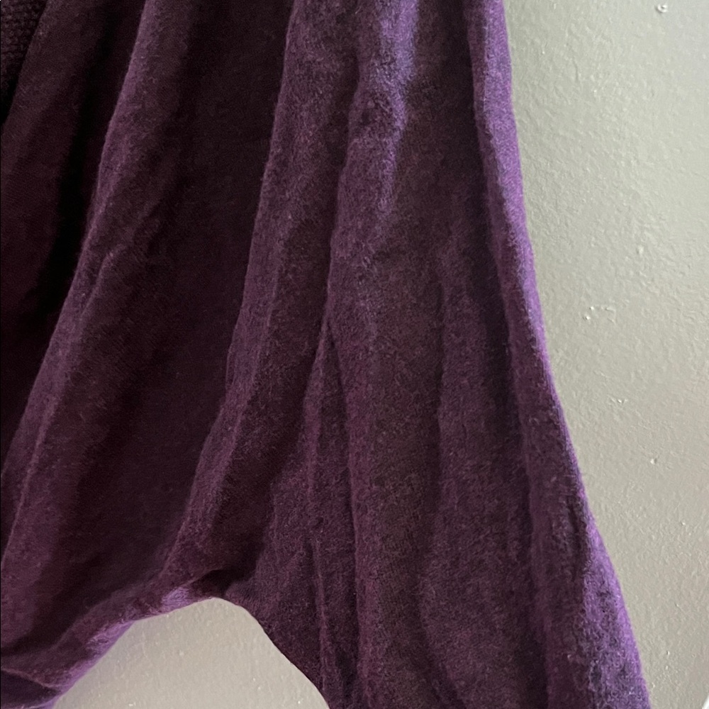 4 / $15 Victoria's Secret Deep Purple Knit Top - Picture 7 of 10